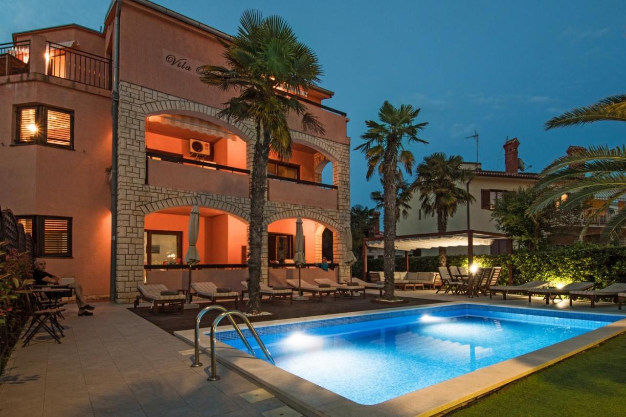 Bed and Breakfast Breakfast & Bed Anita Medulin Exterior foto